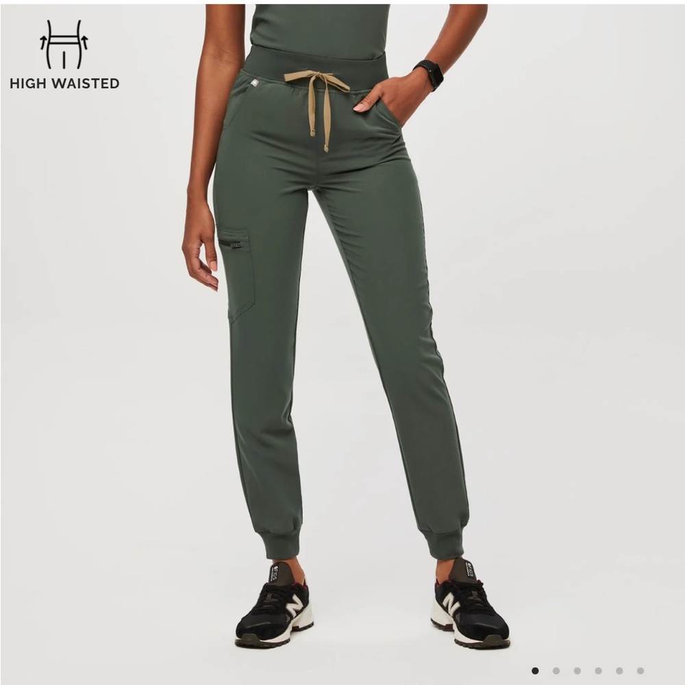 Figs Zamora Jogger Scrub Pants